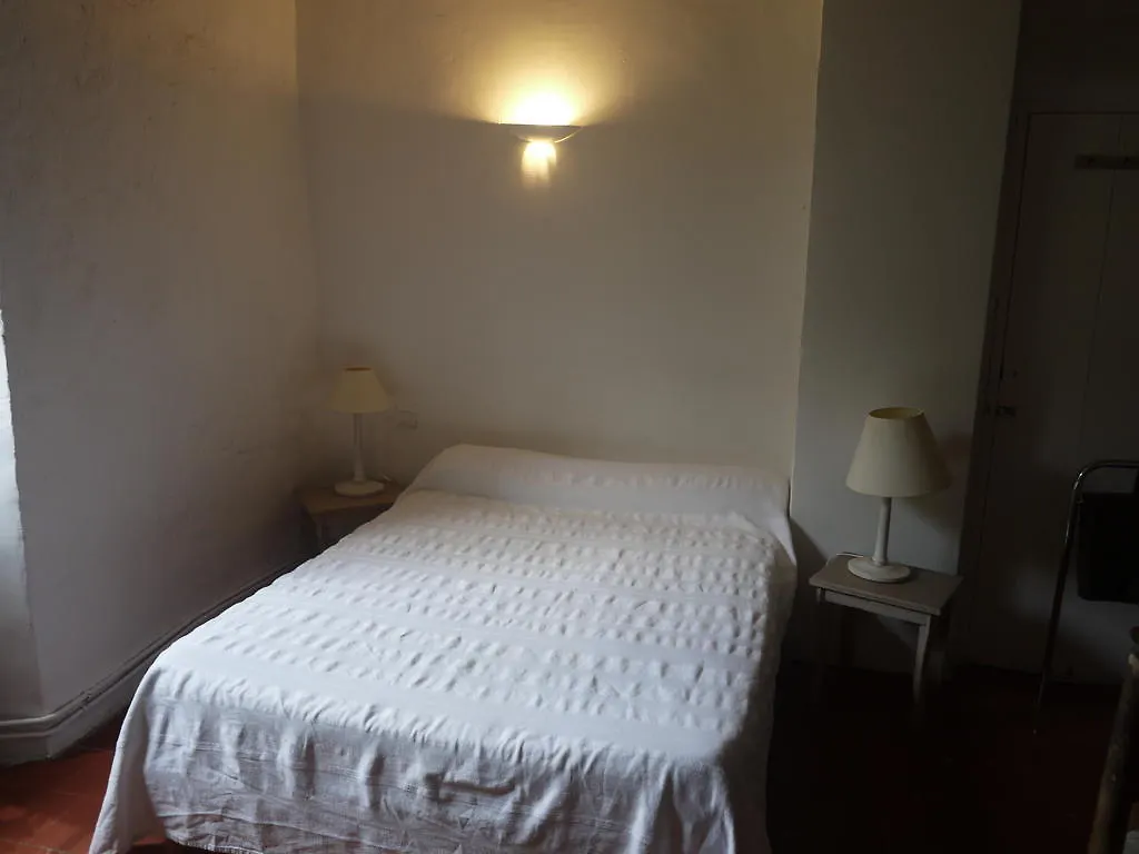 Auberge des Seguins Buoux Gasthof