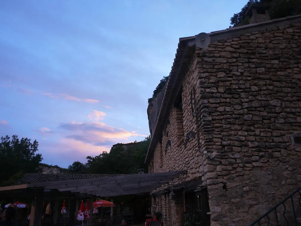 Auberge Des Seguins Hotel Buoux